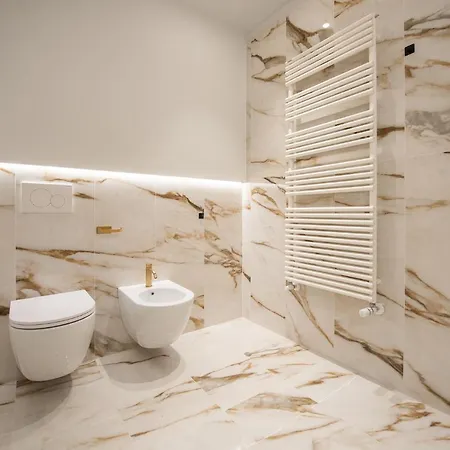 We - Lagrange19 - Luxury