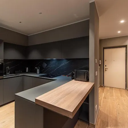 We - Lagrange19 - Luxury