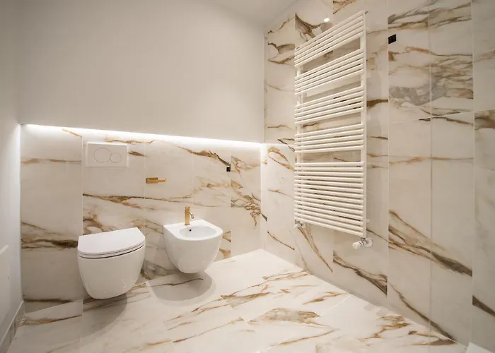 We - Lagrange19 - Luxury